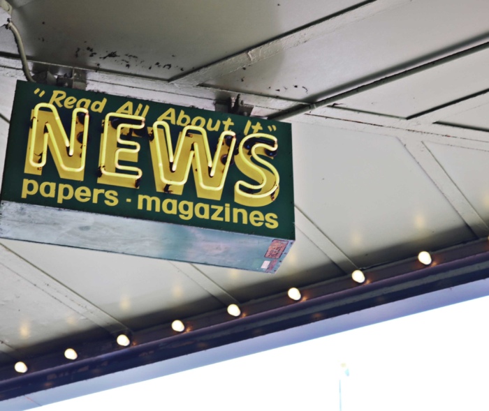 Sida som visar en skylt med ordet news